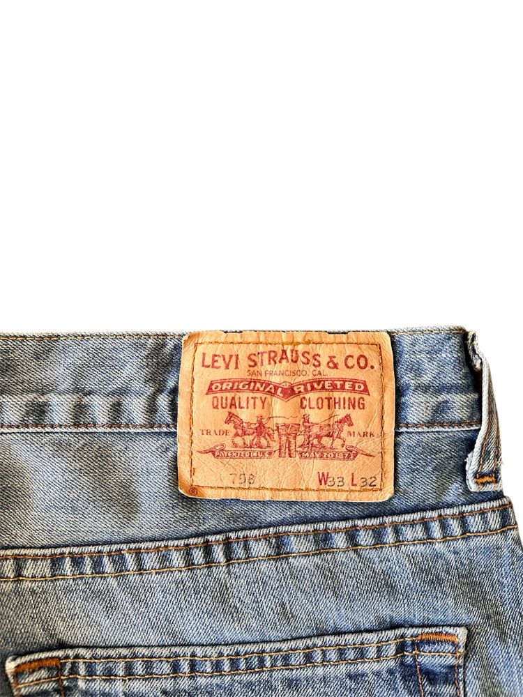 Дънки LEVIS  33/32