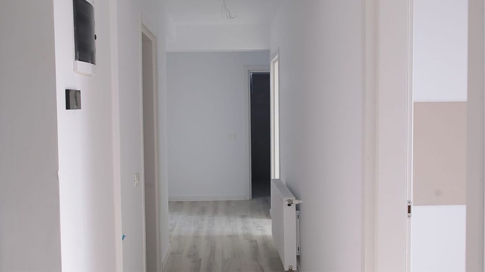 Garsoniera decomandata, bloc nou, zona anl parc Romanescu. Tva inclus