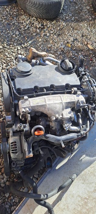 Motor Audi A4 B7 A6 C6 2.0 TDI 140 Cp BRE BLB
