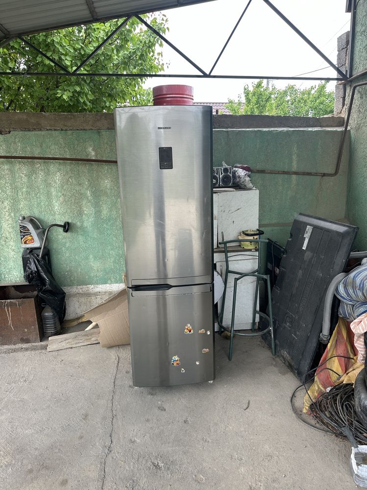 Холодильник Самсунг 2 метра