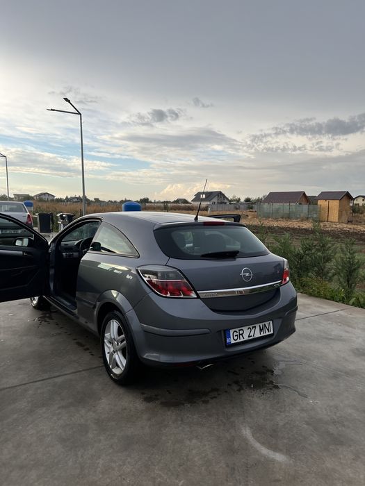 Opel Astra 1.9  Gtc