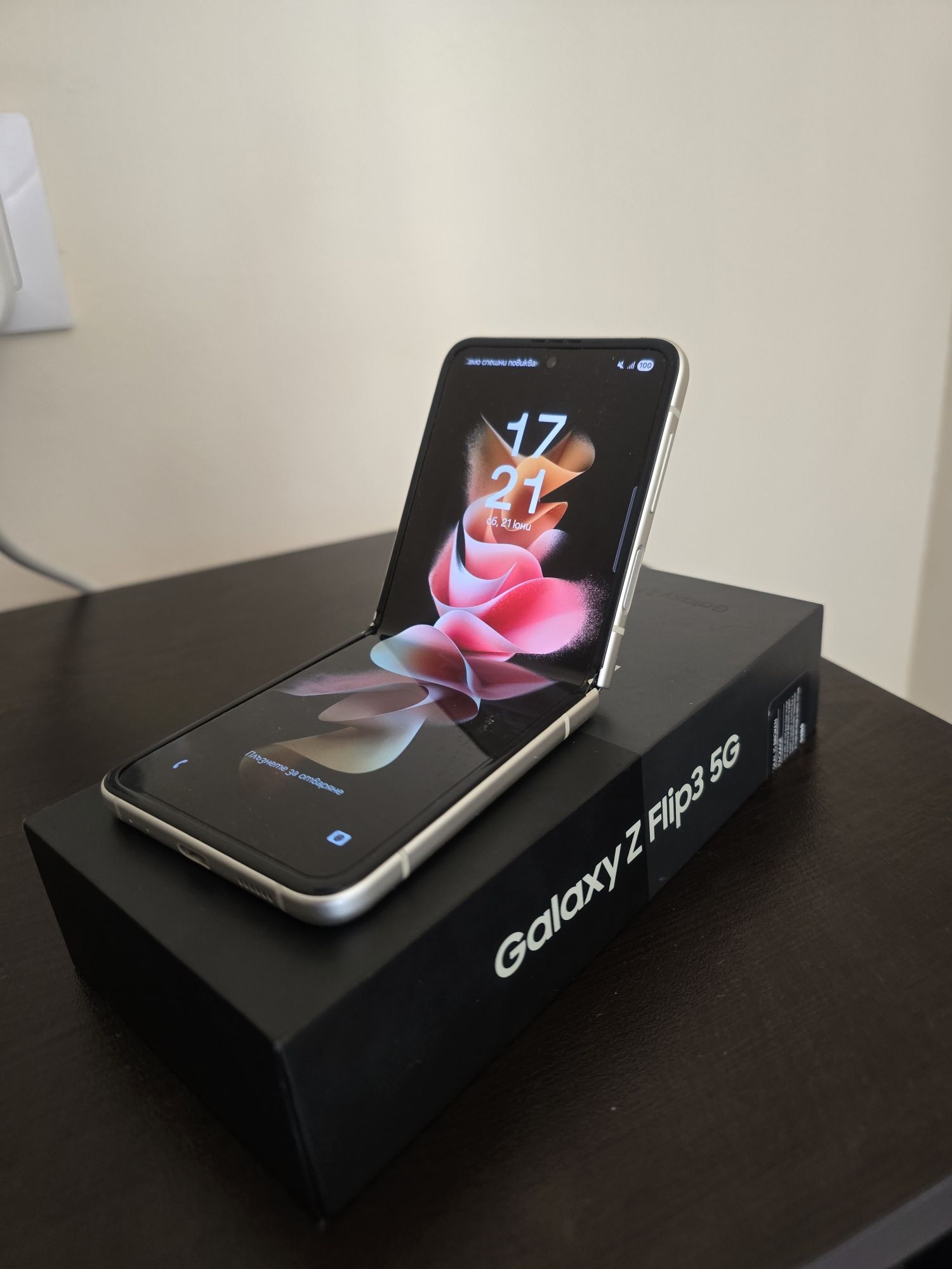 Samsung Z Flip 3 5G 8GB/256GB
