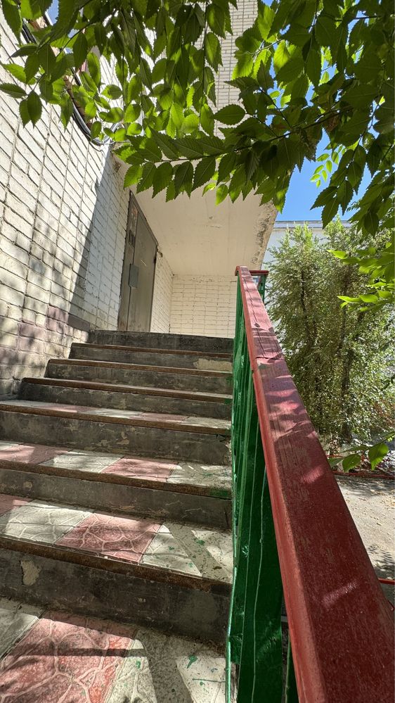 Продаётся 1 комн кв на набережной Азаттык 71