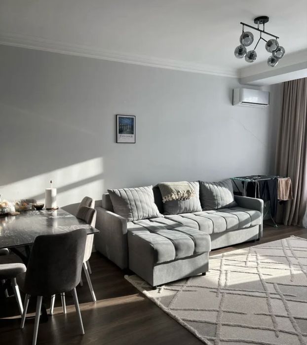 Продам диван в отличном состоянии