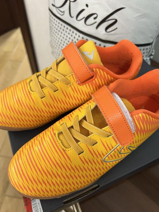 Бутсы детские для зала