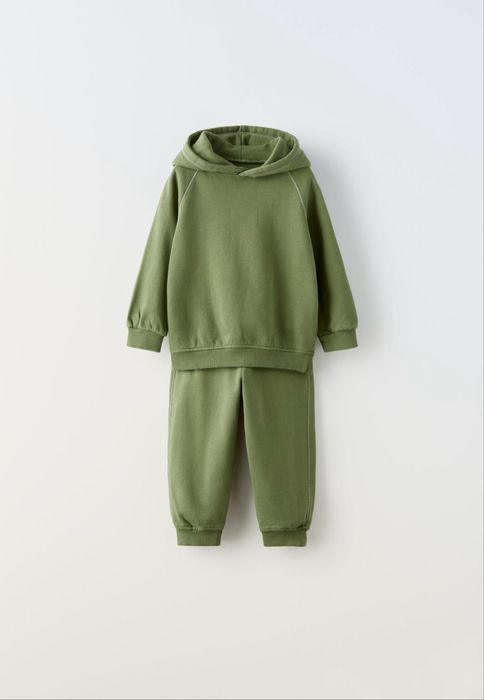 Комплект из худи и брюк из мягкой ткани 18-24, 2-3 года 92 см