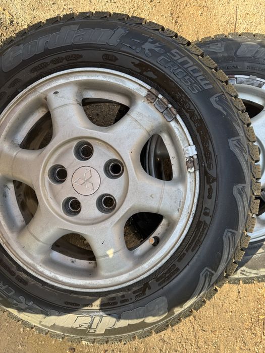 Колёса R15 Cordiant Snow Cross с дисками — отличное состояние