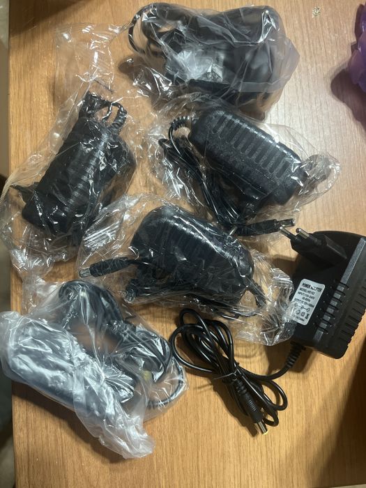 Зарядка для элекмобилей детских