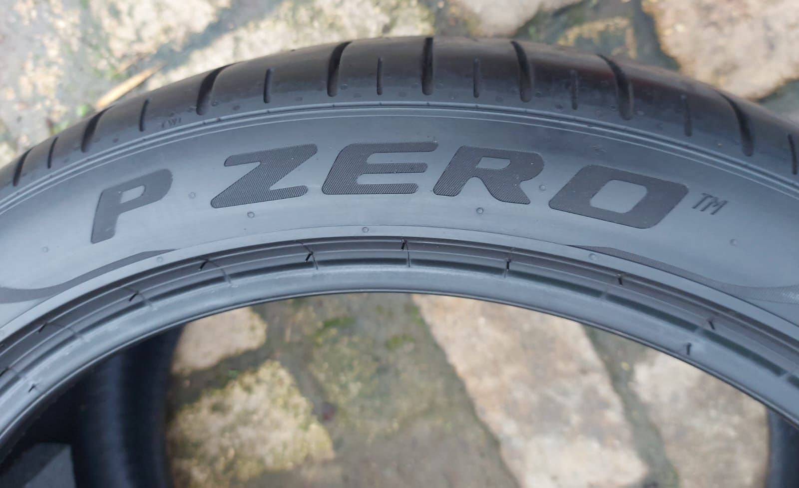 Set 2buc 285/35 R20 104Y Pirelli P Zero MO-S vară