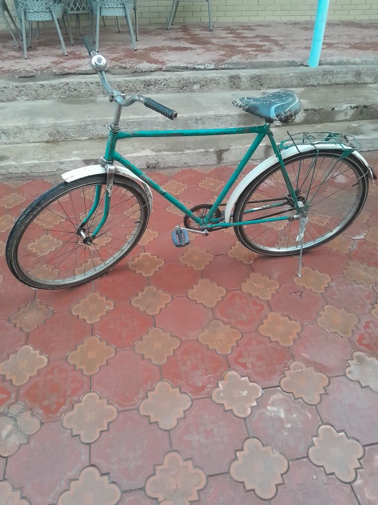 Velosipet Ural Rossiya  sotiladi