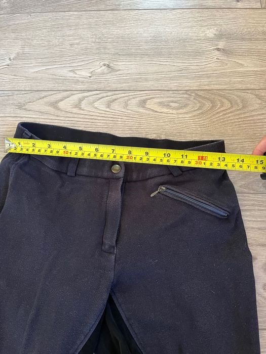 Бричове за езда, различни цветове