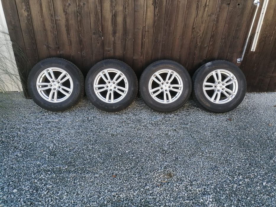 Roti Volvo 235 65 R17