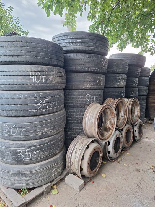 Продам автошины на 22.5