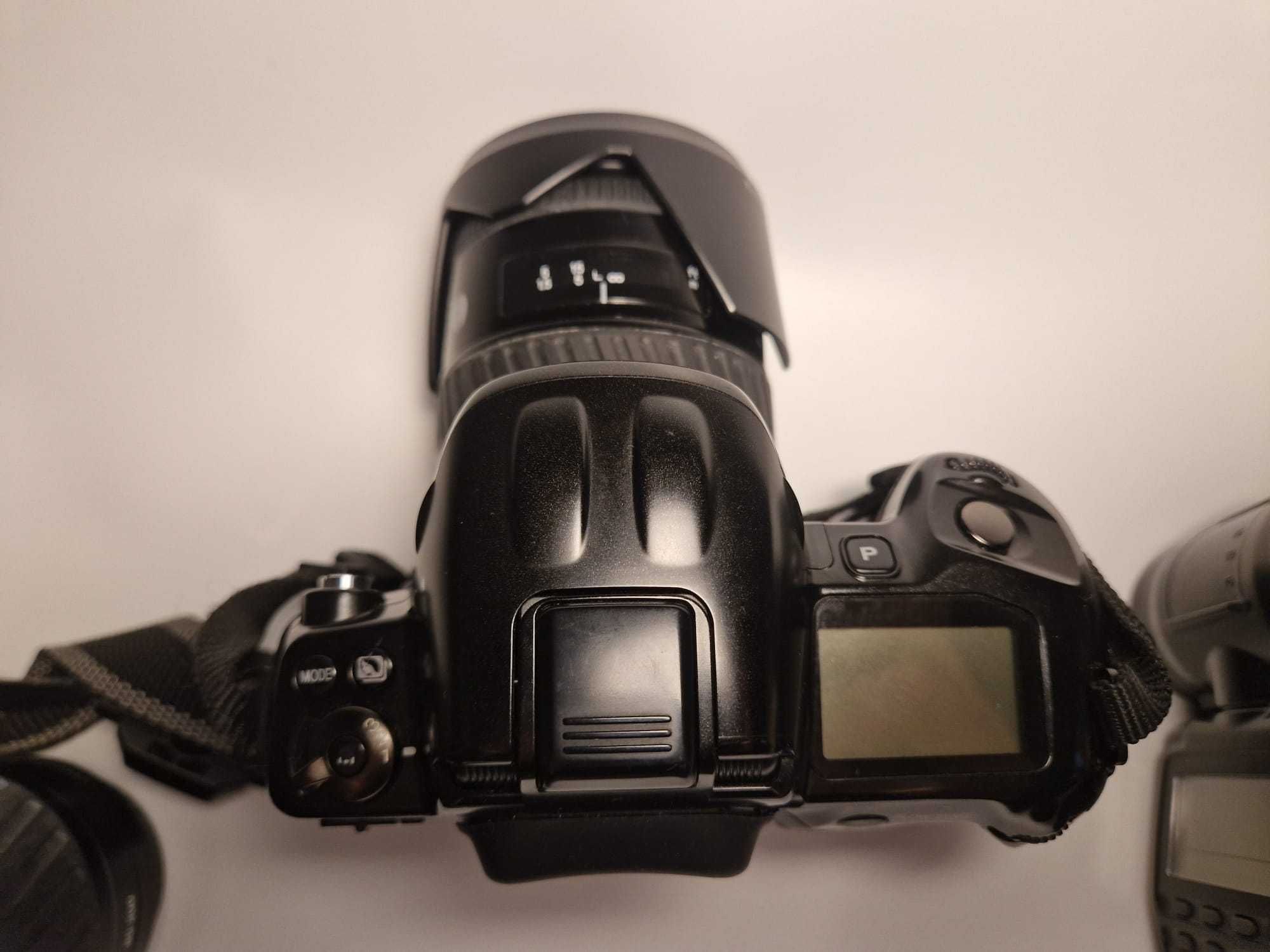Minolta Dynax 800si + AF 28-105 + AF 80-200 SLR + accesorii