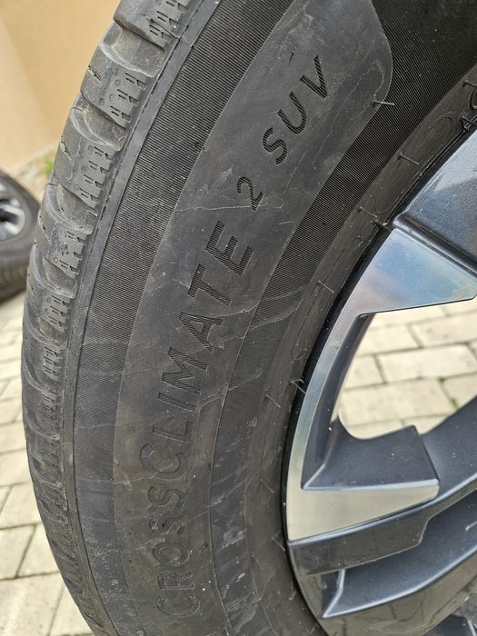 255 60 18 Allseason Michelin Crosclimate 2 SUV Noi