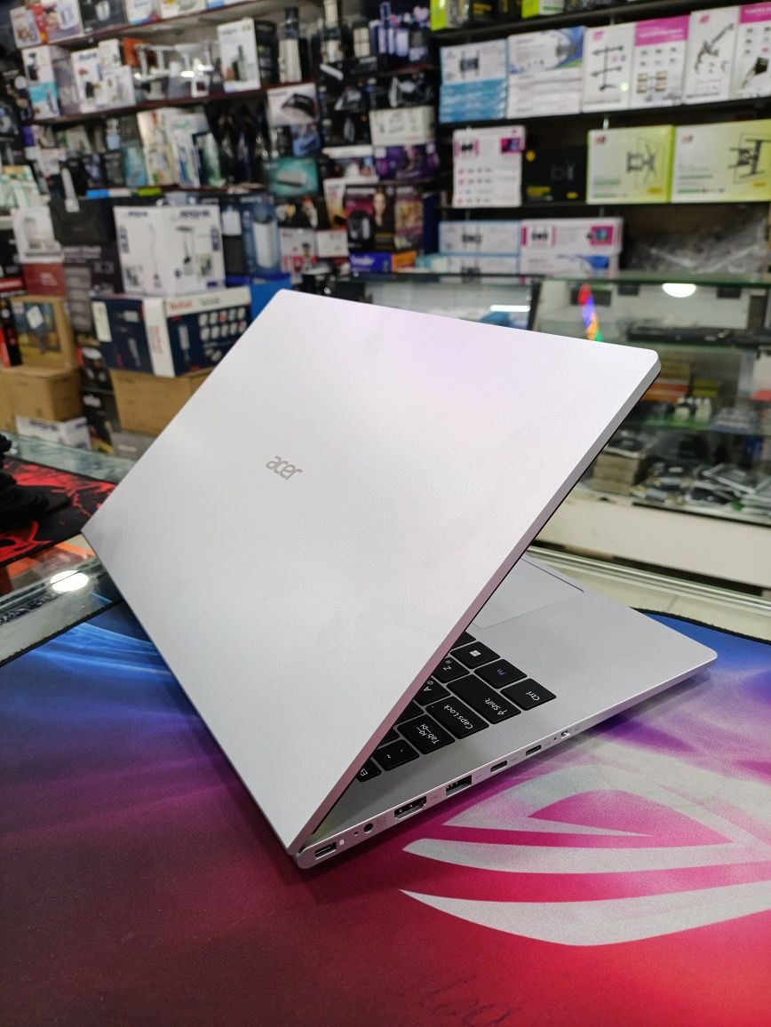 Noutbuk ноутбук Acer aspire 3 Ryzen 7 7730U Bepul yetkazish