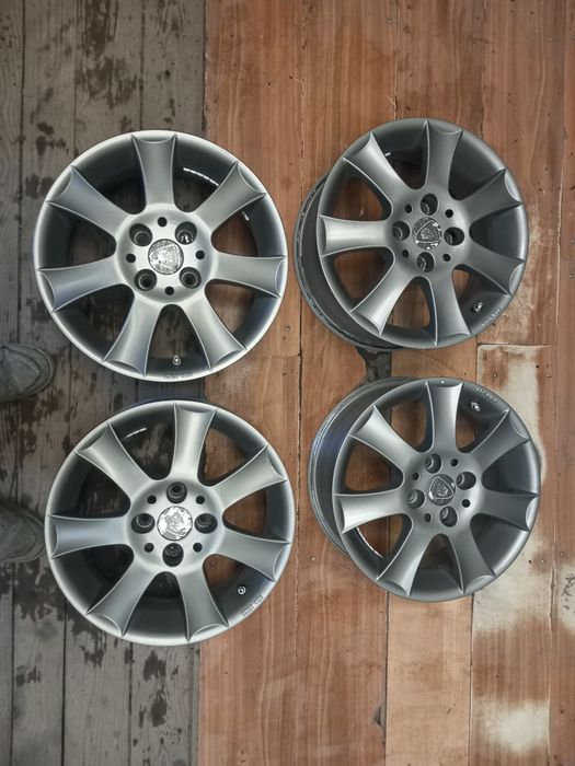 Jante r15 4x100 et 44 cb 601  dacia Renault nissan