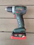 Vand Metabo PowerMaxx BS 12 BL masina de gaurit si insurubat.