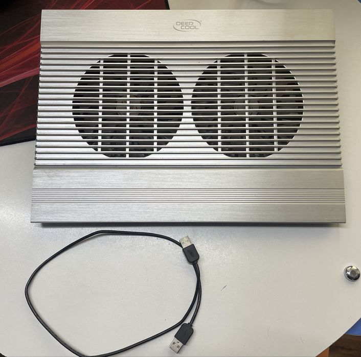 Продам подставку для ноутбука DeepCool