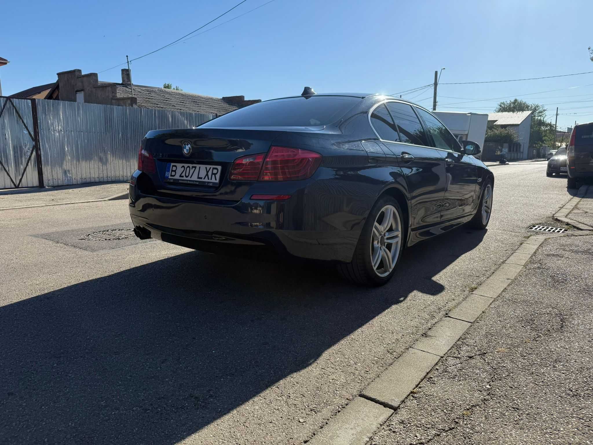 BMW 530d / 2013 / Pachet M / Interior Crem / SOFT 550D !