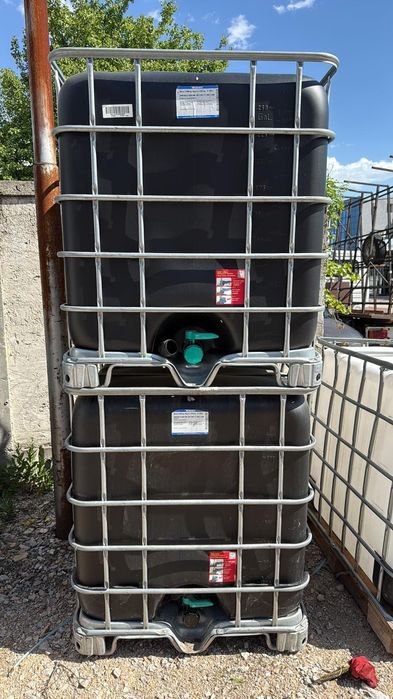 Продавам бидони 1000 литра