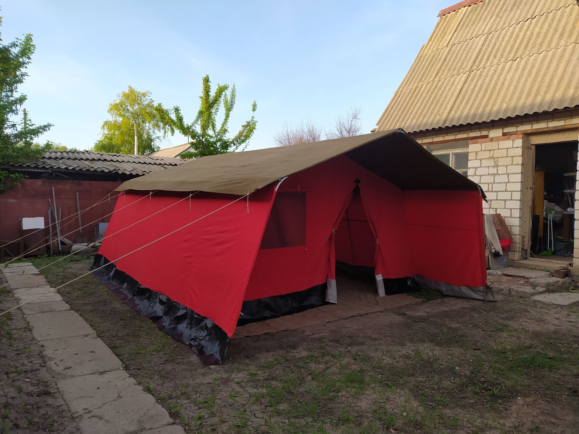 Продается большая, многоместная палатка