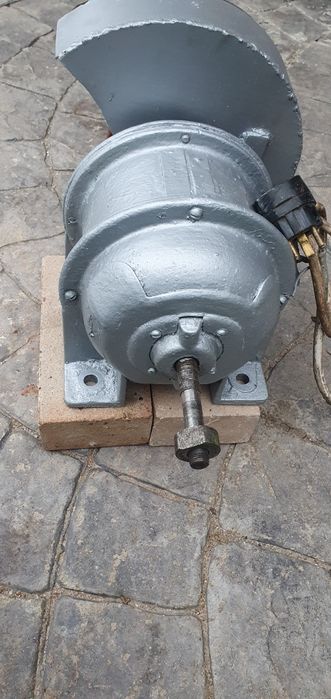 Polizor de banc PD300 industrial 380v