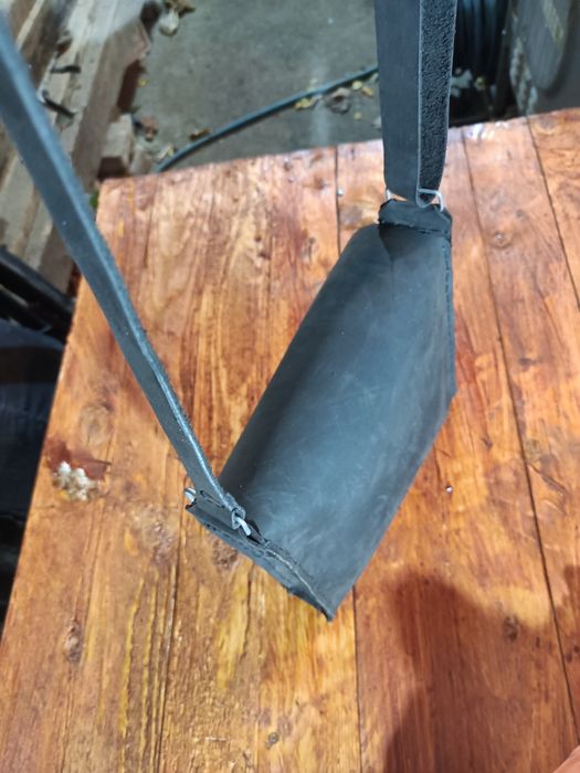 Кожена чанта за през рамо