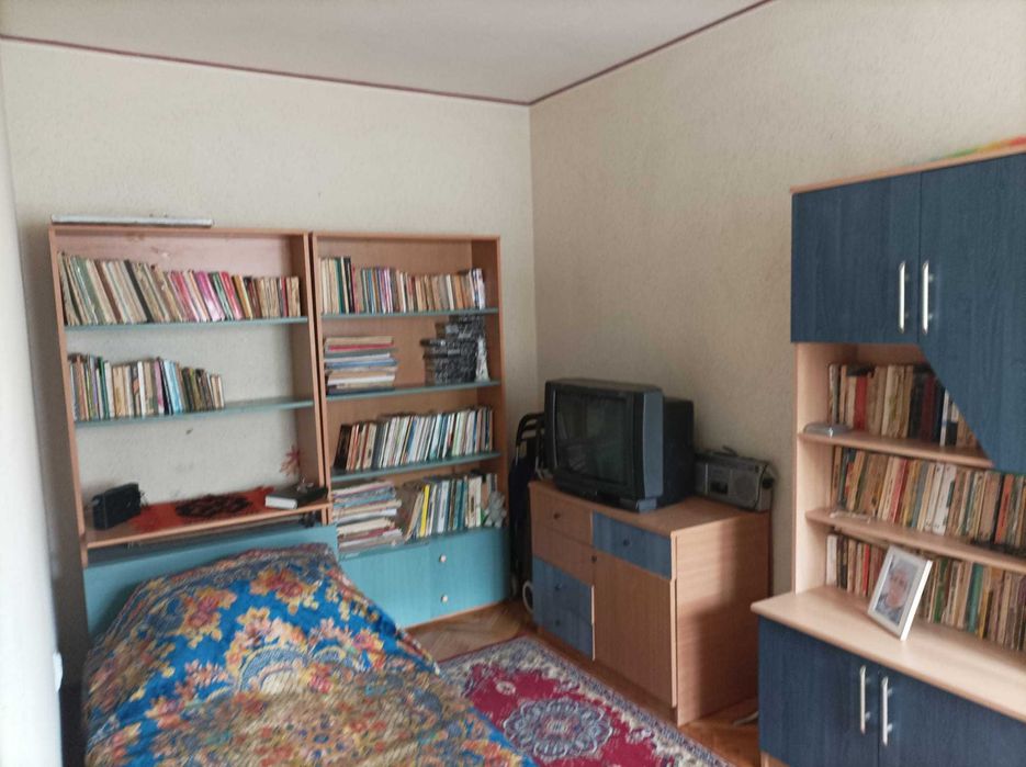 Apartament 4 camere-zona centrului vechi Deva