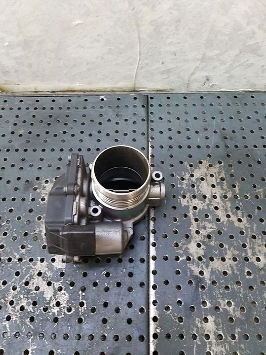 Clapeta acceleratie 2.0 tdci ford kuga 2 9m5q9e926aa a2c83077300