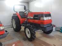 Tractor japonez kubota yanmar 32p 4x4 inversor