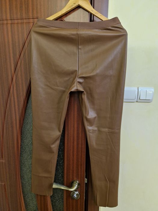 Vând pantaloni damă