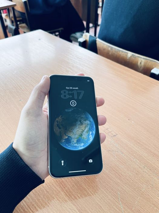 продам айфон 11 в идиале