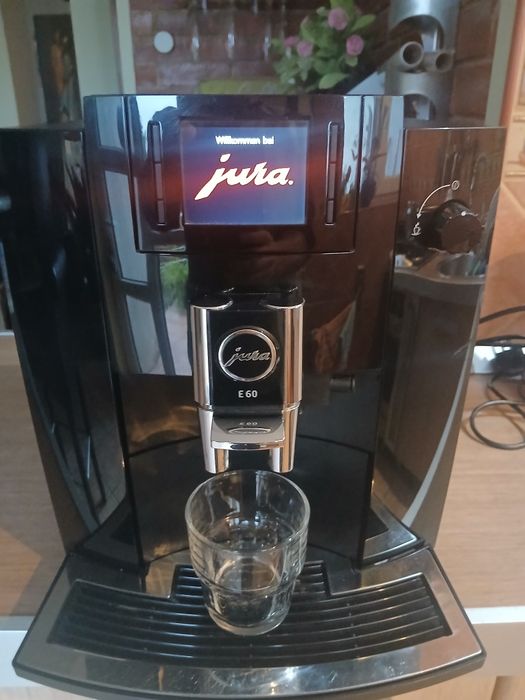 Aparat cafea Jura E 60