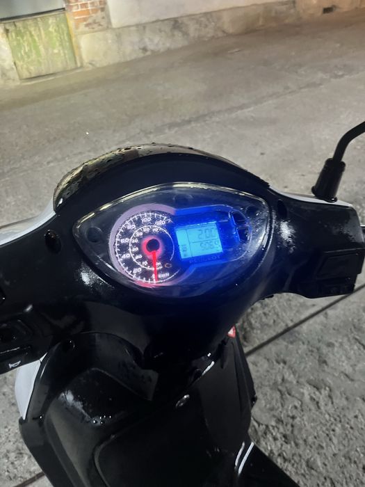 Peugeot 125 Yamaha Honda Piaggio