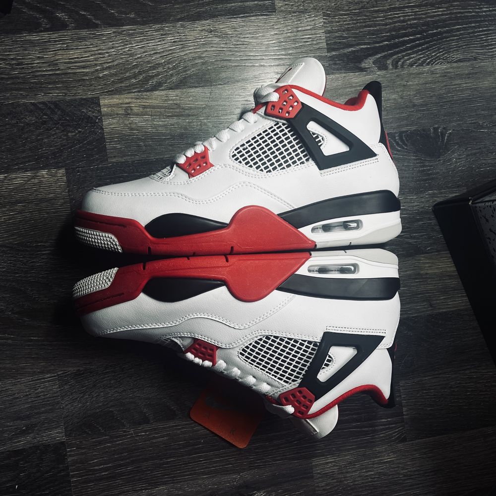 Jordan 4 Retro Fire Red