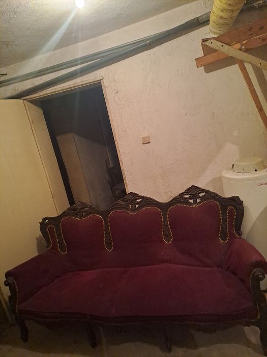 Продавам мебели-втора употреба.