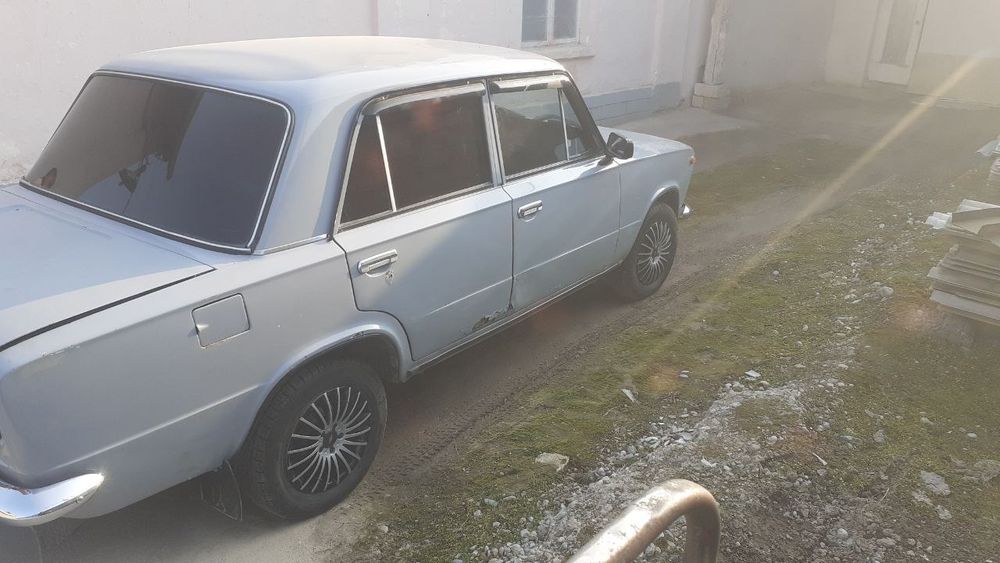 Vaz 2101 srochniy sotiladi