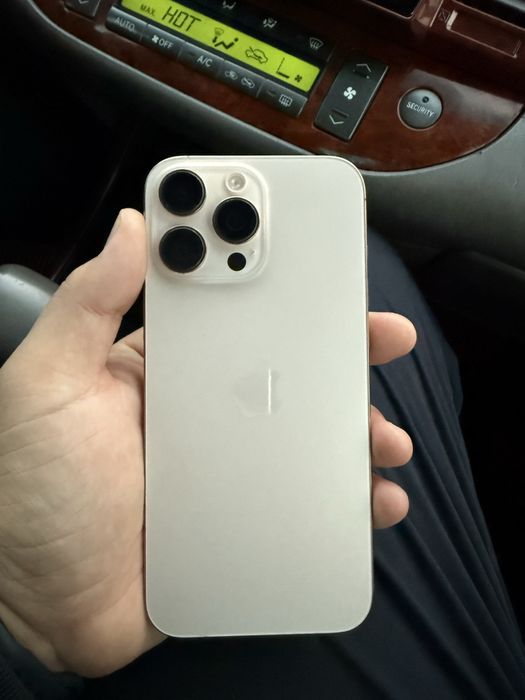 Айфон 16 про макс идеальный телефон