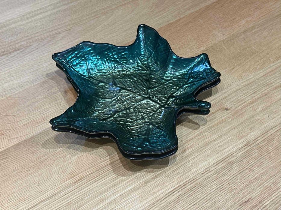 декоративни чинии