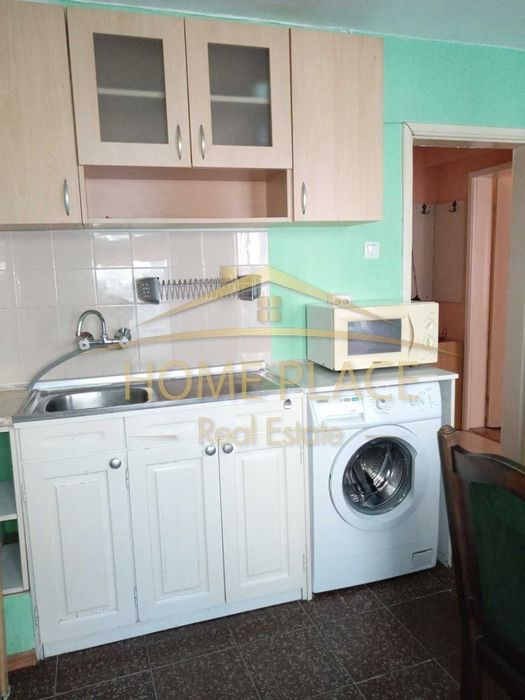 Дава се под наем Двустаен апартамент в Варна, Център - 45 кв.м за 357 € - Снимка #2