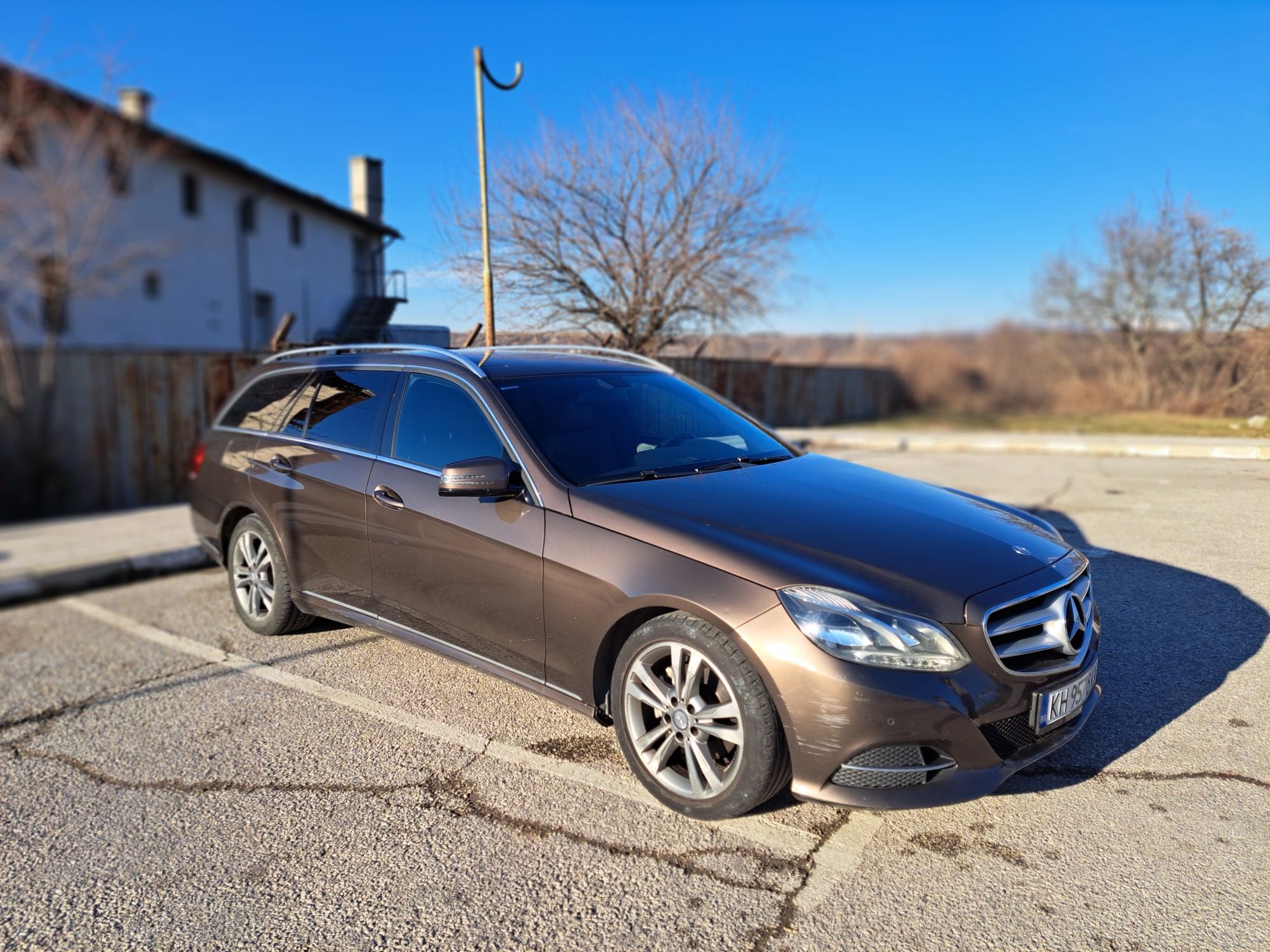 Mercedes-Benz E 200