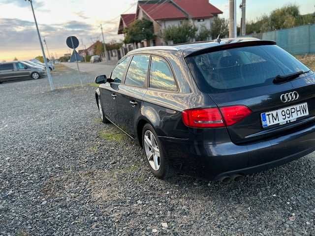 Se vinde   audi  A4 B8