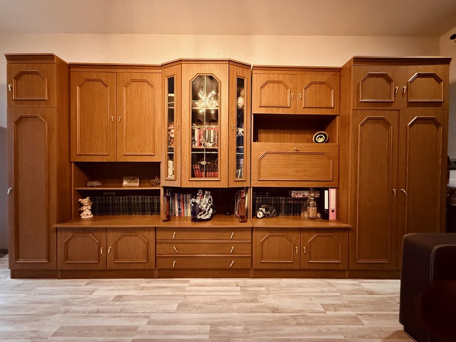 Vând Mobilă sufragerie  - Preț: 1200 lei negociabil