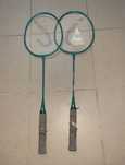 Vând/schimb rachete badminton plus fluturas