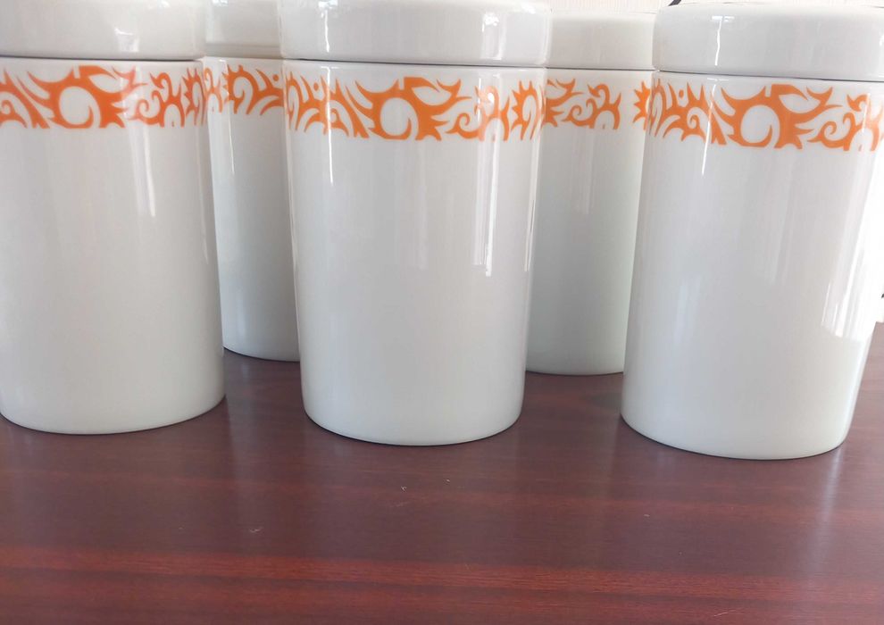 Recipiente bucãtãrie