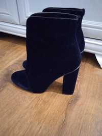 Botine catifea Zara