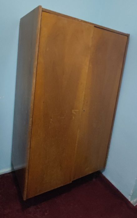 Тез ва арзон сотувдаги мебеллар