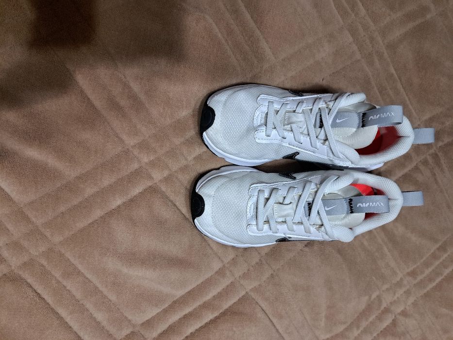 Маркови маратонки