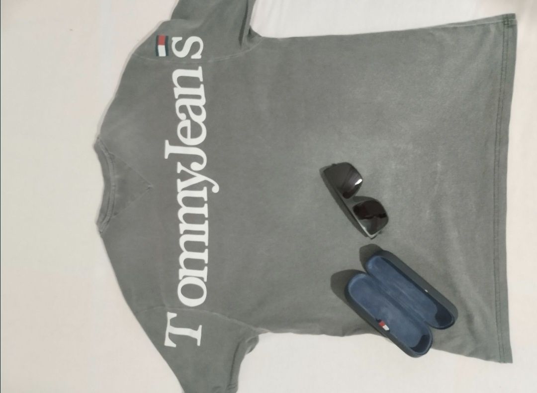 Очки Tommy Hilfiger